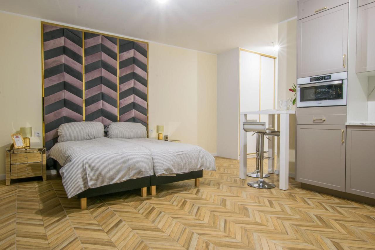 Central Apartments Goleniow Luxury Bagian luar foto