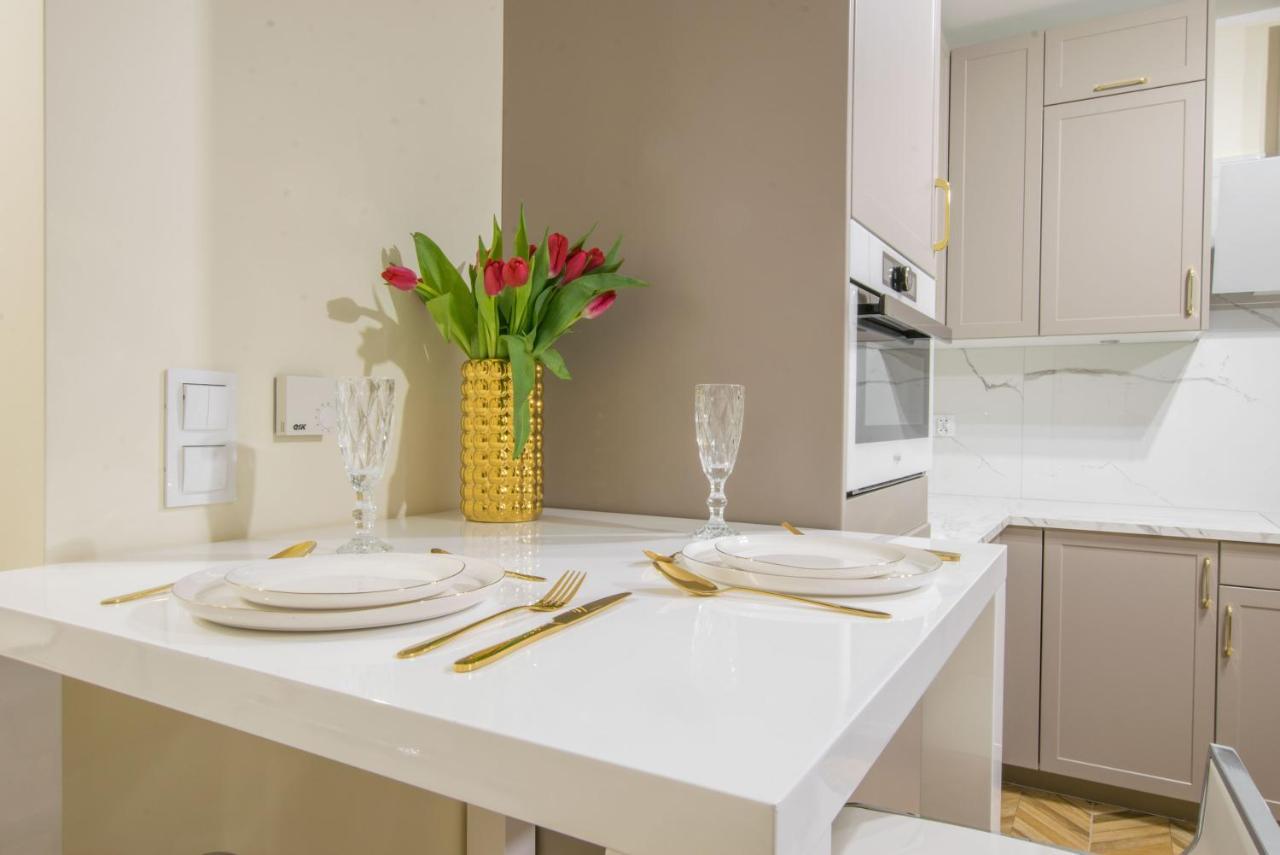 Central Apartments Goleniow Luxury Bagian luar foto